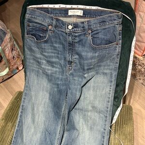 Abercrombie & Fitch High-Rise Light Blue Washed Jeans